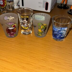 4 Shot Glass Souvenir Shot Glasses Big & Tall Daytona Beach Orlando Florida